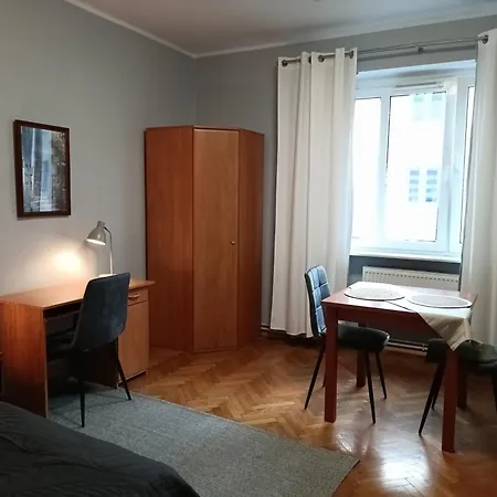 Zielony Przy Mtp * Poznań