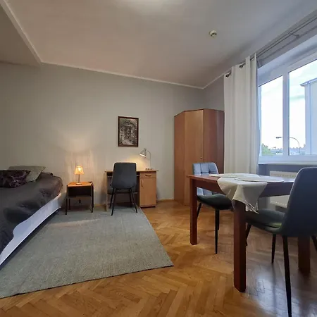 Apartment 6 Przy Mtp